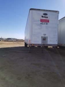 Semi-trailer front