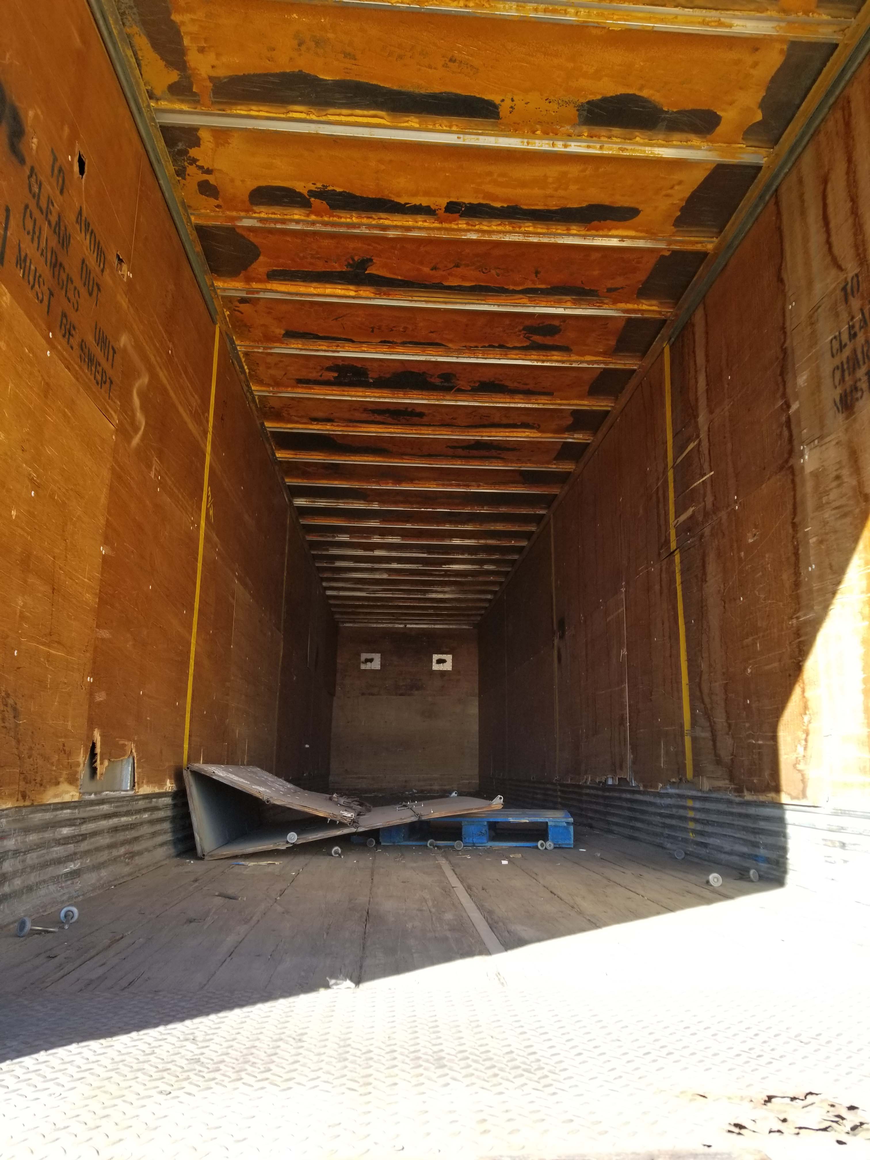 *SOLD* 1982 STRICK 45-foot Semi-Trailer - $1,200 • Warehouse Options
